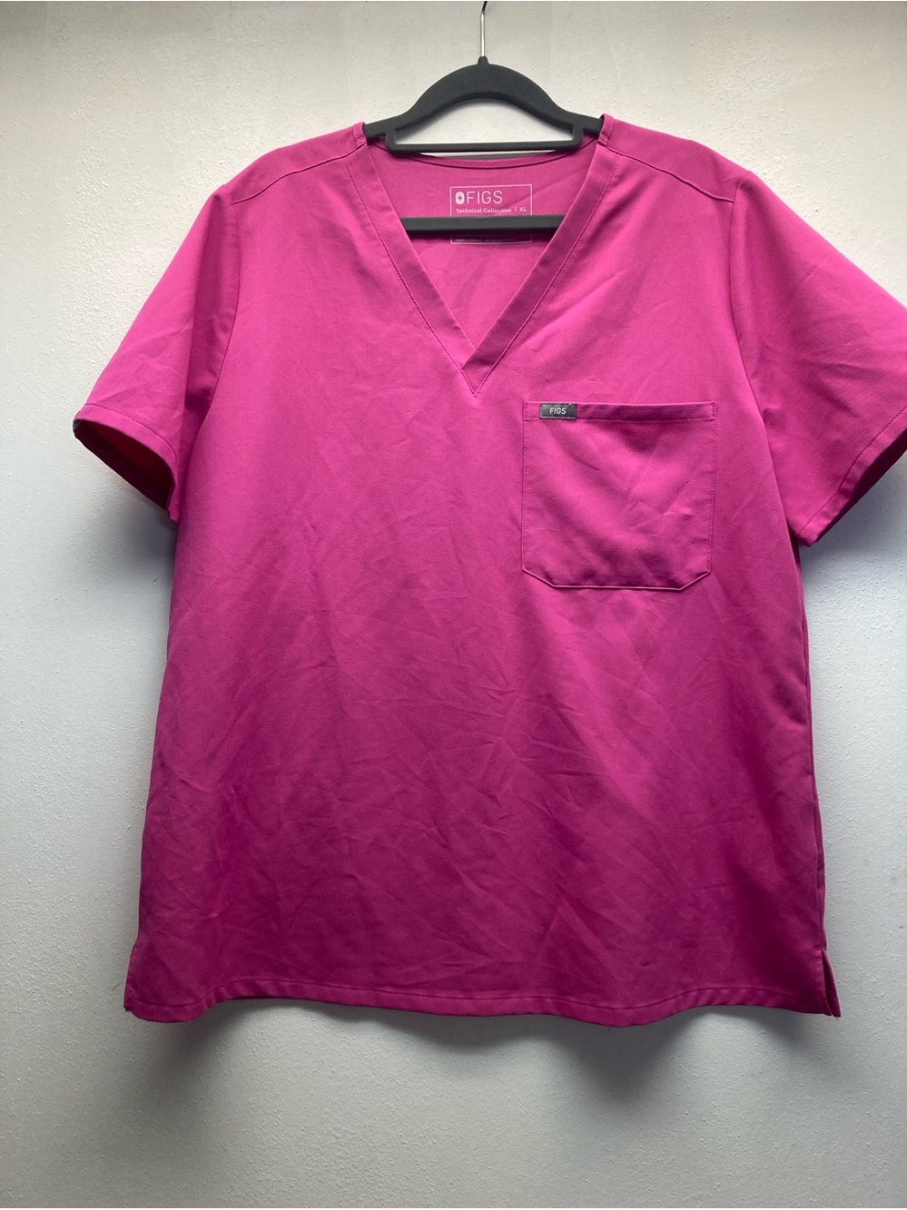Figs Catarina One Pocket Scrub Top Hot Pink XL FW1000 Medical Nursing Uniform